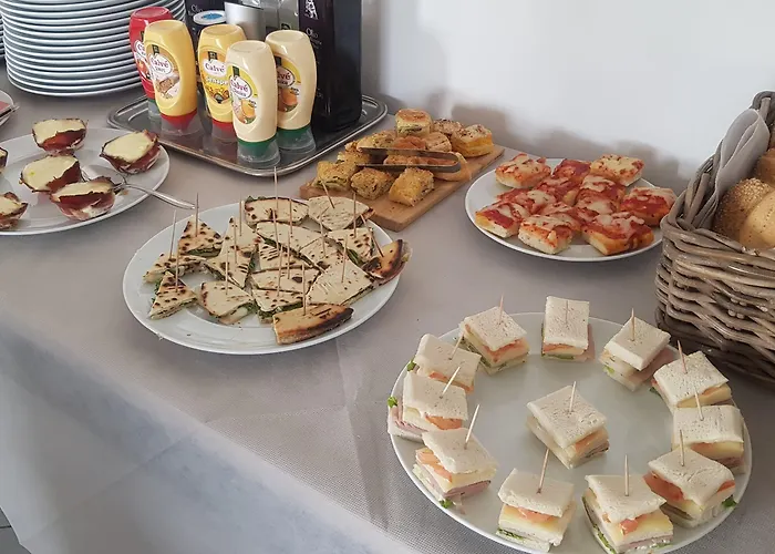 拉奎拉酒店 2* 里米尼