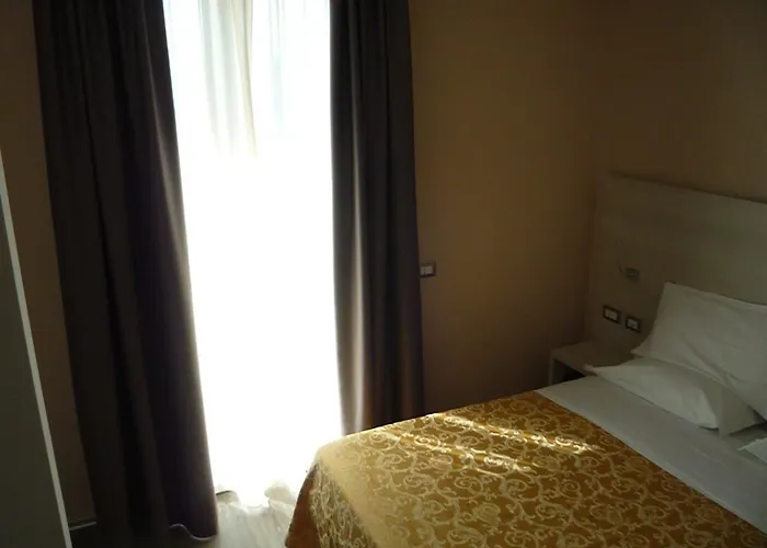 Hotel Aquila 2*
