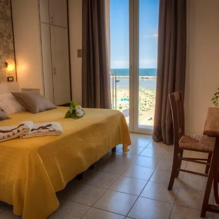 Hotel Aquila Rímini